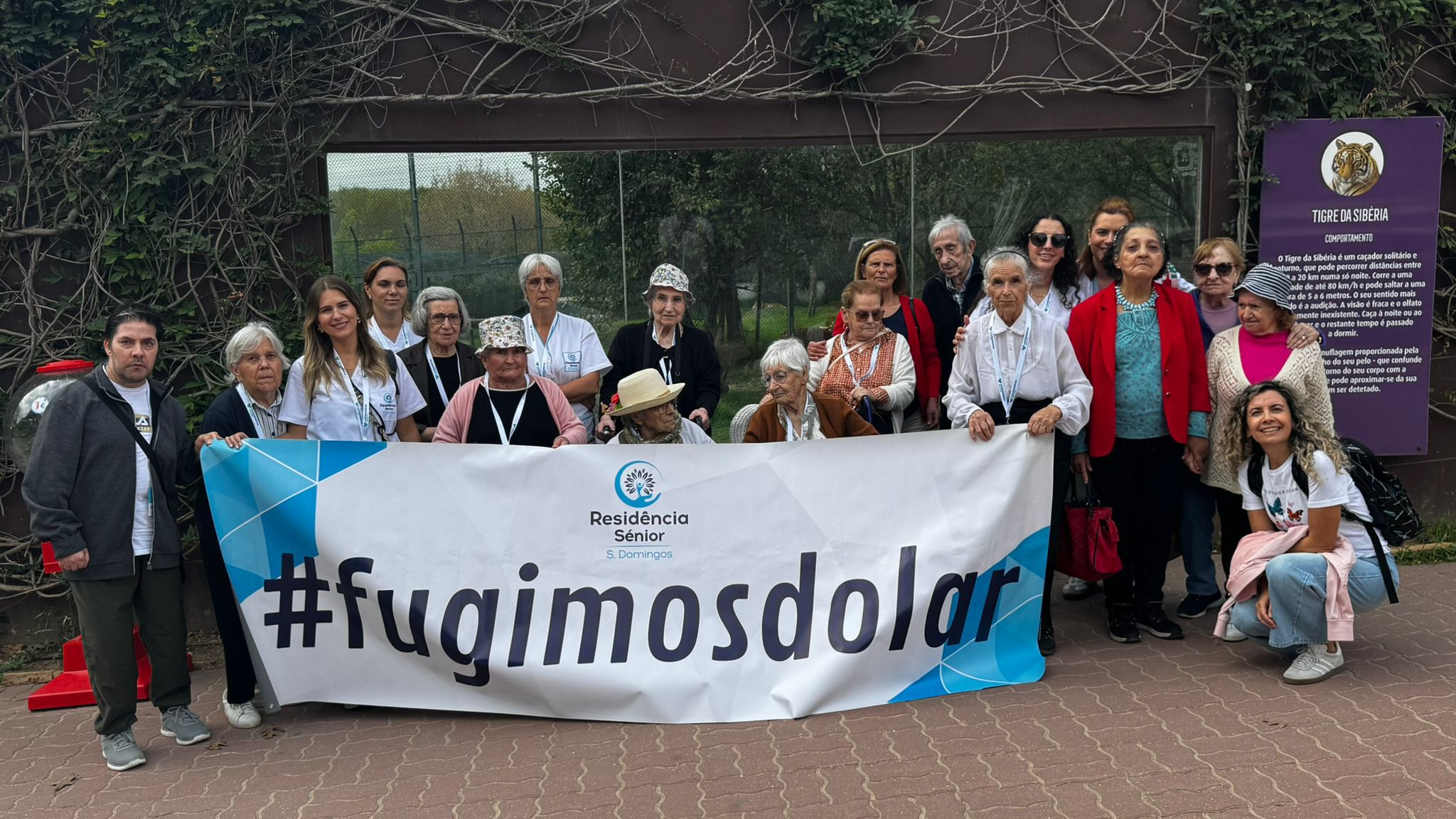 A Residência foi ao Zoo, foto de grupo